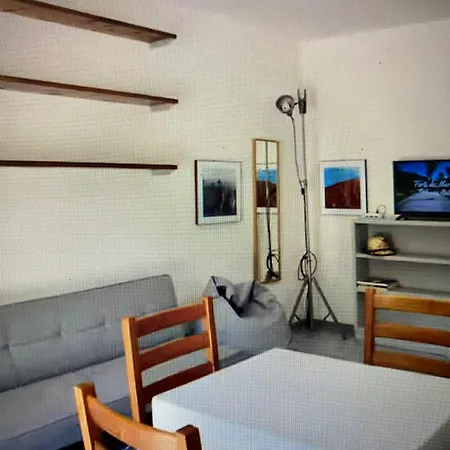 Casa *